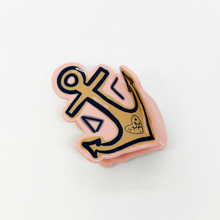 Load image into Gallery viewer, Delta Gamma Claw Clip