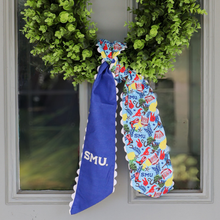 Load image into Gallery viewer, SMU Mustangs Cotton Wreath Scarf