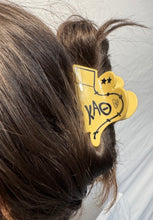 Load image into Gallery viewer, Kappa Alpha Theta Hair Claw Clip