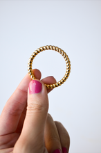 Load image into Gallery viewer, Golden Twist Skinny Scarf Ring
