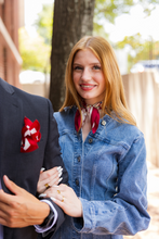 Load image into Gallery viewer, Arkansas Razorbacks Pocket Scarf
