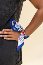 Load image into Gallery viewer, Ole Miss Rebels Pocket Scarf
