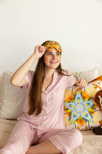 Load image into Gallery viewer, Texas Longhorns Cotton Pillow Cover
