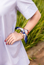 Load image into Gallery viewer, Auburn Tigers Pocket Scarf
