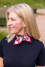 Load image into Gallery viewer, Mississippi State Bulldogs Pocket Scarf
