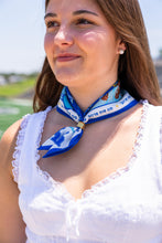 Load image into Gallery viewer, Kentucky Wildcats Pocket Scarf
